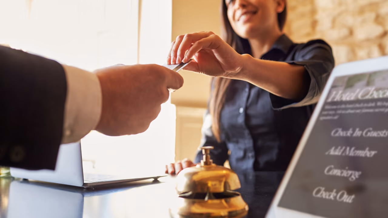 Hotels Embrace Green Tech and Design
